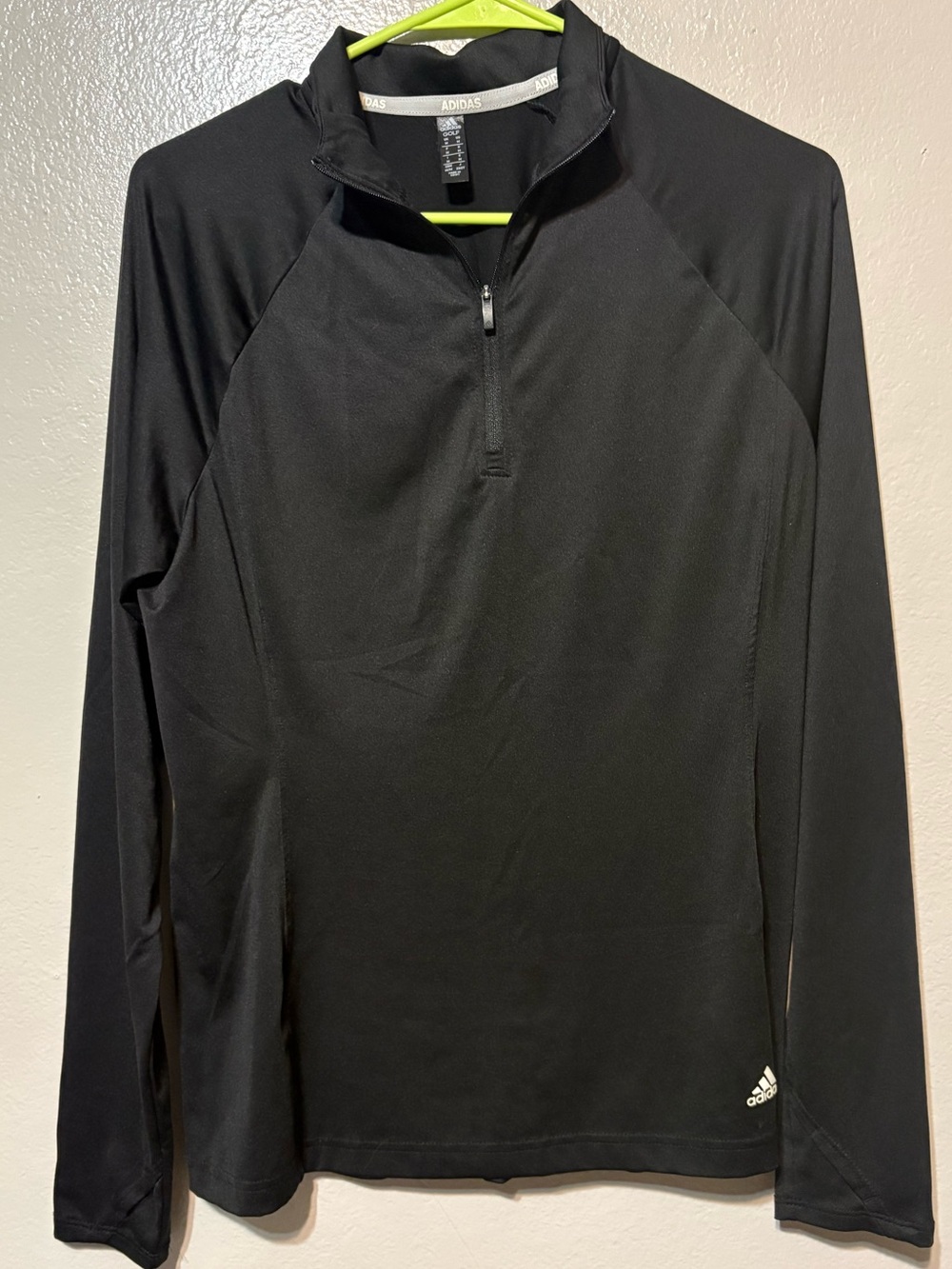 Women’s adidas Black Golf Long Sleeve Quarter-Zip Pullover Size M